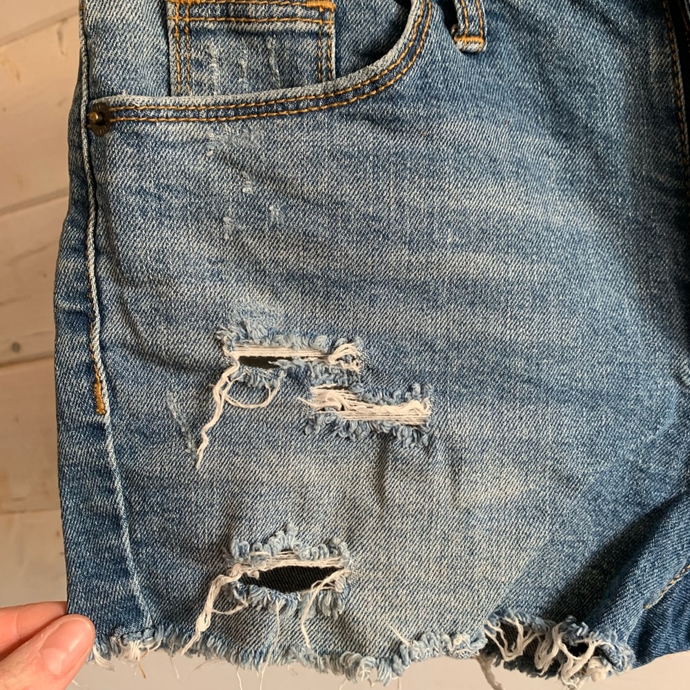 Universal Thread | High Rise Shortie Denim Shorts - Picture 2 of 7